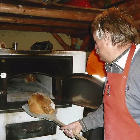 بيت ضيافة Deifel